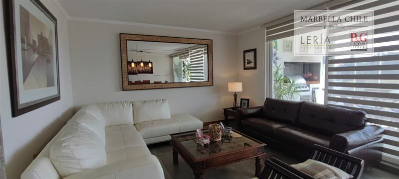 Vende Moderno Departamento en Marbella