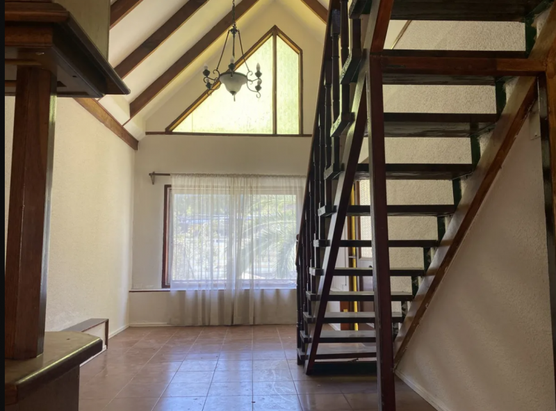 Hermanos Clark , Agua Santa Impecable Casa Remodelada