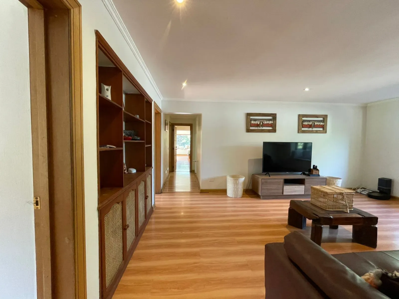 Casa en los Castaños, Dentro de Parcela , Hermosa Propiedad