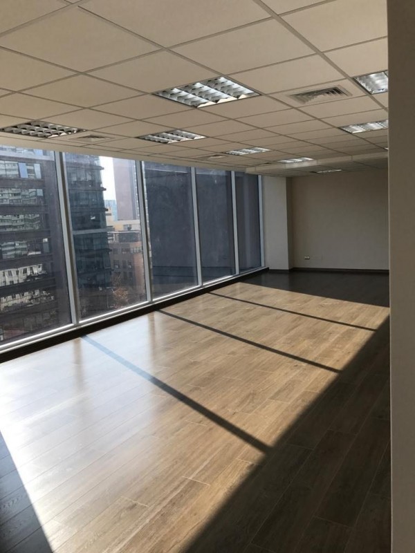 Moderna Oficina en Providencia