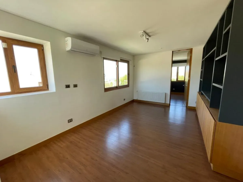 Casa en los Rios, Colina, Hermosa y Moderna Casa