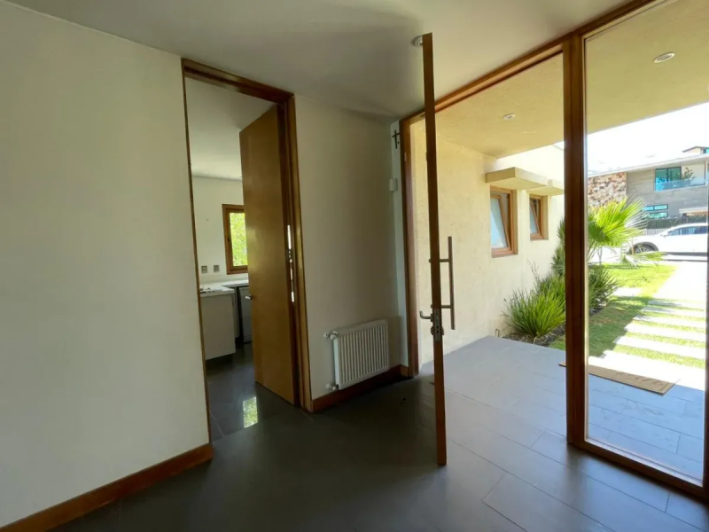 Casa en los Rios, Colina, Hermosa y Moderna Casa