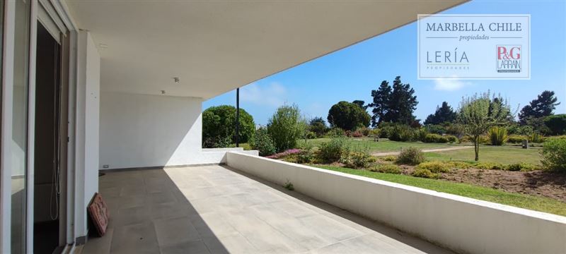Vende Moderno Departamento en Marbella