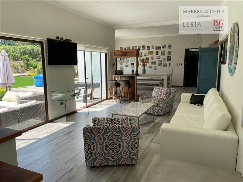 Vende Hermosa Casa en Maitencillo