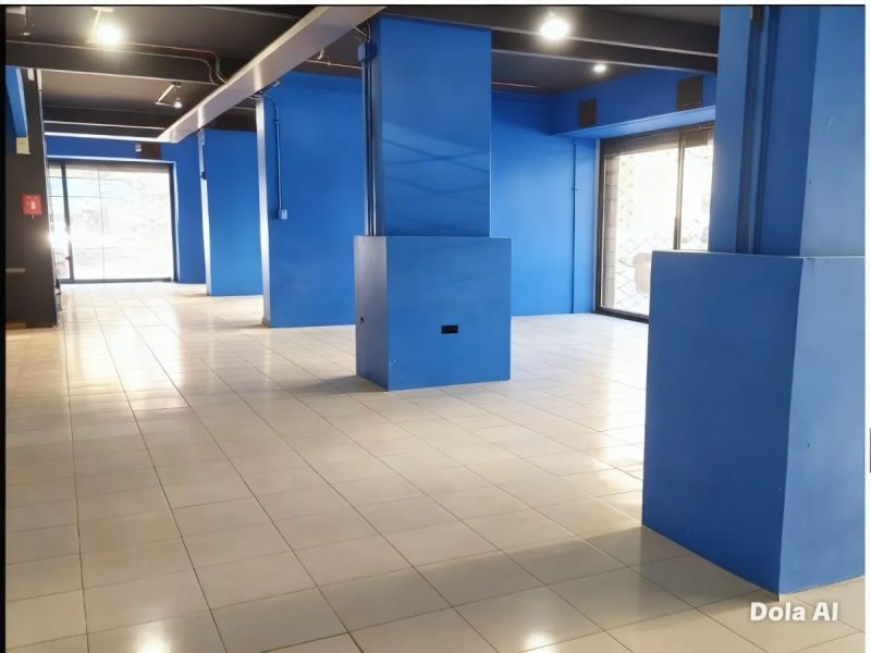 Arriendo Local Comercial Arlegui Esquina Ecuador