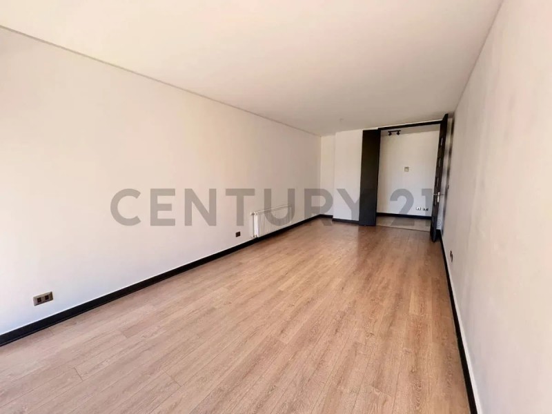 Vender Departamento , las Condes Metro Magallanes