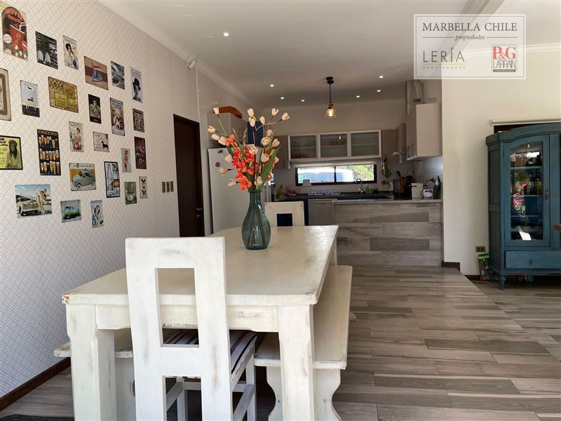 Vende Hermosa Casa en Maitencillo