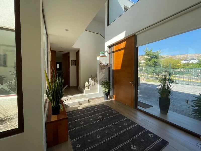Casa en los Rios, Colina Moderna Propiedad