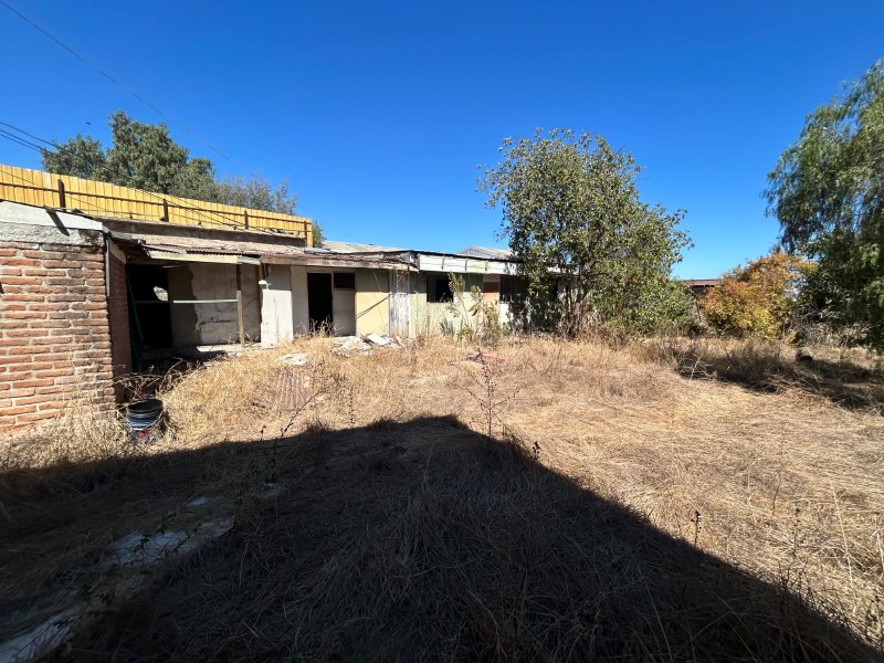 Industrial , 2300 Metros Cuadrados Aprox