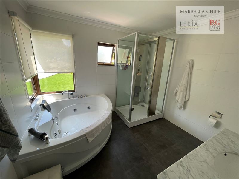 Vende Hermosa Casa en Maitencillo