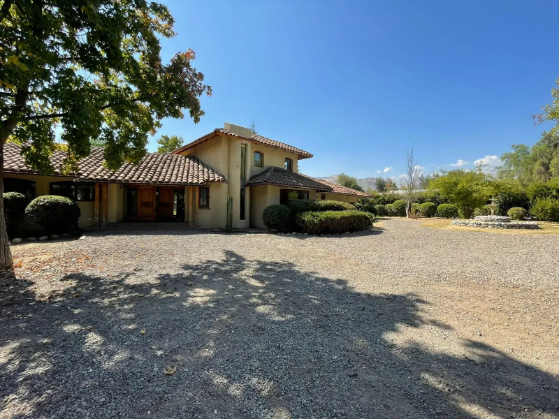 Fotografía de Casa en los Castaños, Dentro de Parcela , Hermosa Propiedad