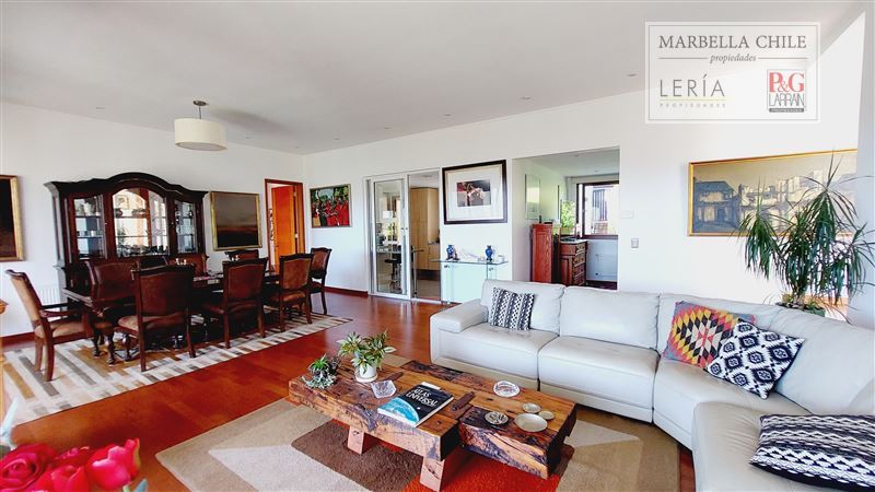 Venta de Moderna Casa en Marbella ,