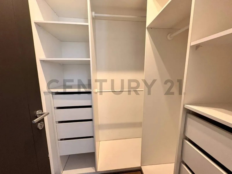 Vender Departamento , las Condes Metro Magallanes