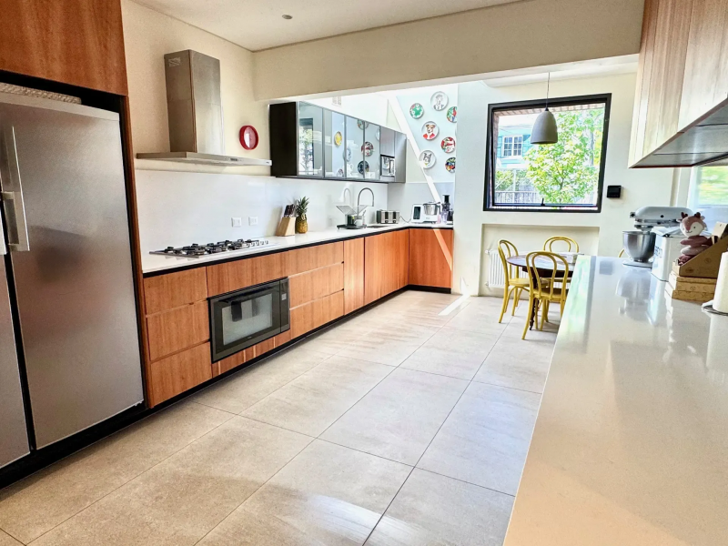 Casa Moderna en Vitacura, Impecable, Casa