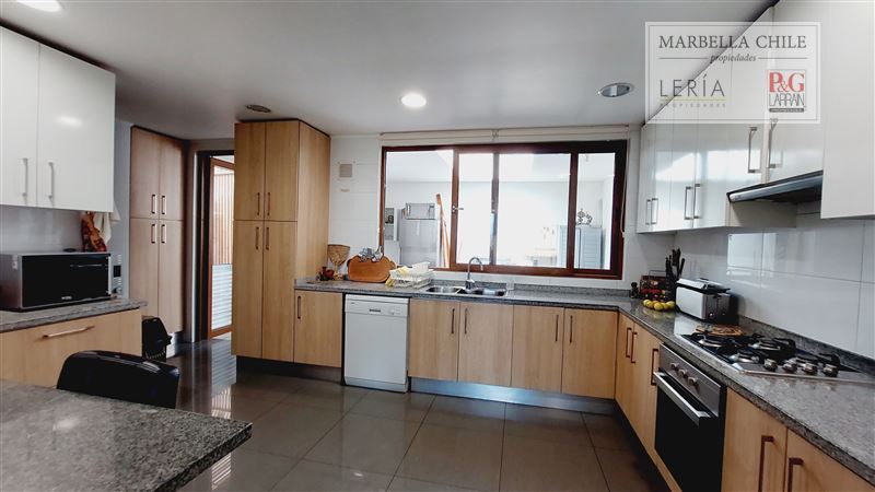 Venta de Moderna Casa en Marbella ,