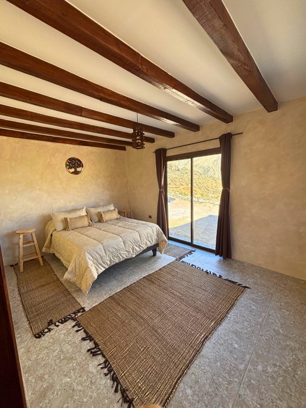 Cochiguaz, Valle del Elqui. Casa Moderna Negocio Cerrado