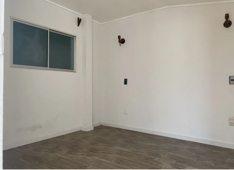 Hermanos Clark , Agua Santa Impecable Casa Remodelada