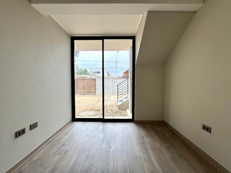 Vende Hermosa y Moderna Casa en los Pinos