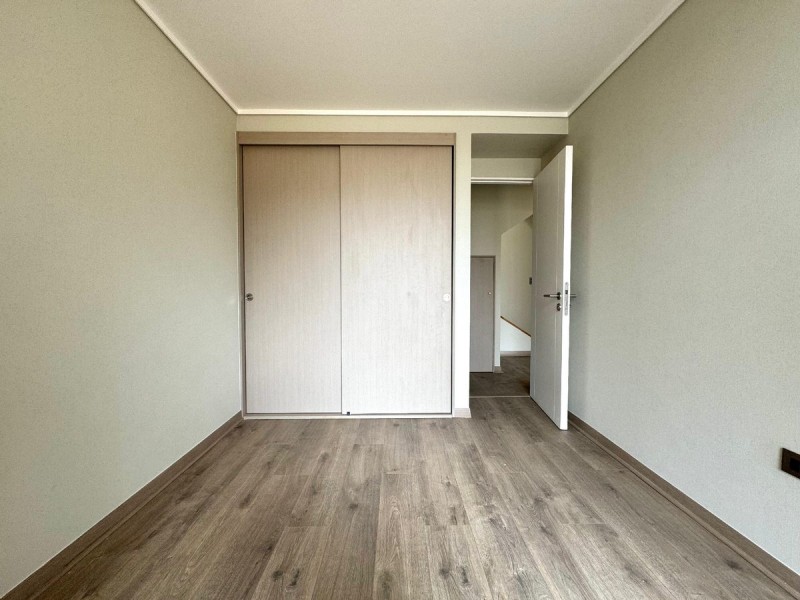 Vende Hermosa y Moderna Casa en los Pinos