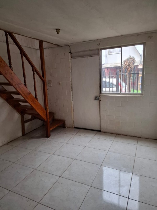 Casa de Dos Pisos en Villa los Lagos, Colbun