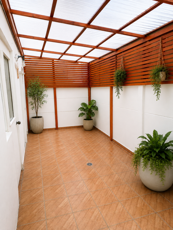 Casa 3 Dorm 2 Ba en Condominio Tamarugos