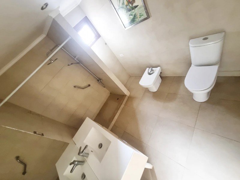 Arriendo Gran Casa Con Piscina y Parrilla