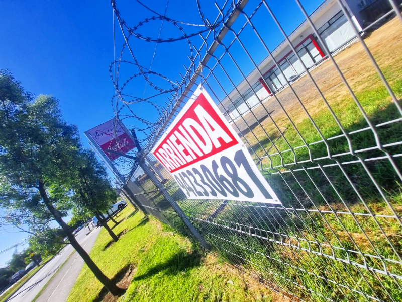 Arriendo Local Comercial Al Lado del Terminal de Buses