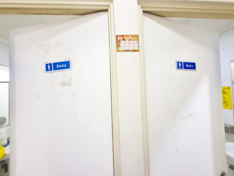 Arriendo Gran Local en el Casco Comercial, Calle Colon