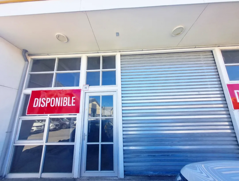 Arriendo Bodegas en Avenida las Industrias