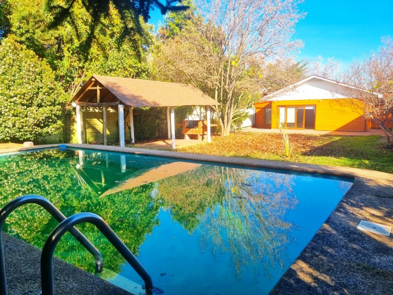 Arriendo Gran Casa Con Piscina y Parrilla