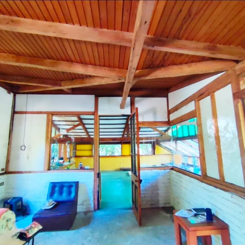 Venta de Parcela Con Casa