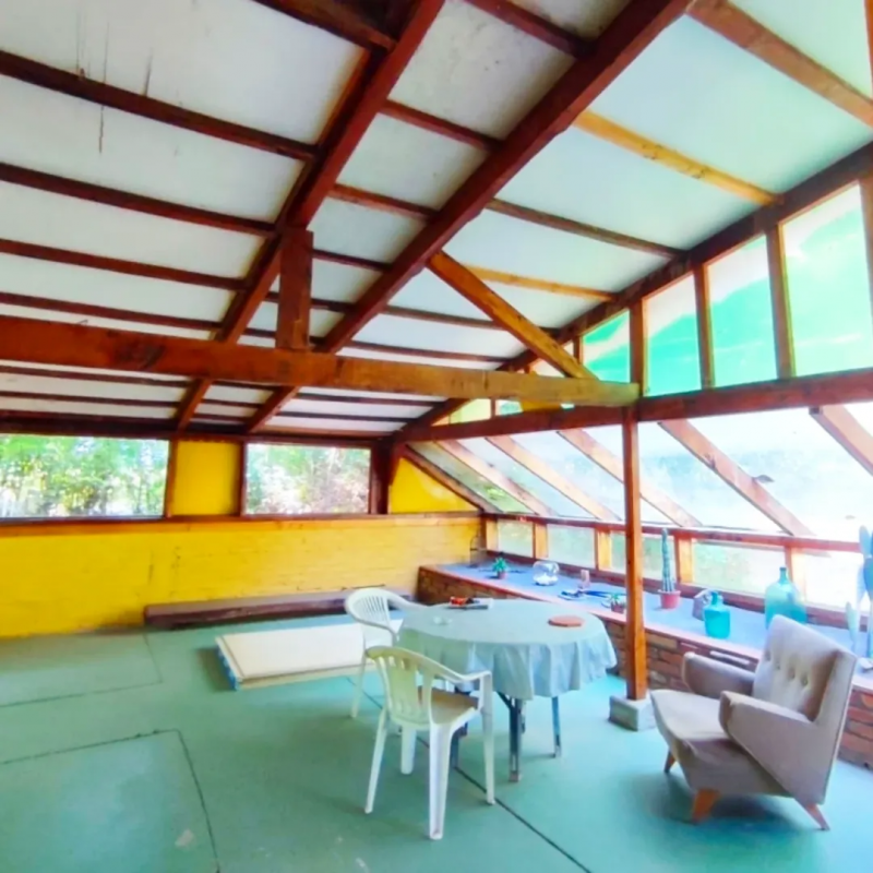 Venta de Parcela Con Casa