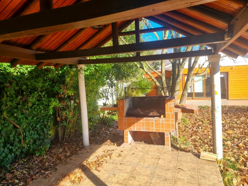 Arriendo Gran Casa Con Piscina y Parrilla