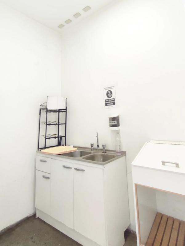 Arriendo Local Comercial Al Lado del Terminal de Buses
