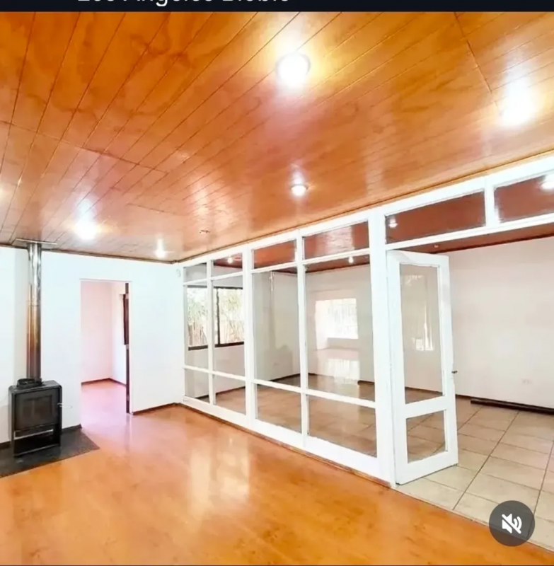 Venta de Casa Central en los Angeles