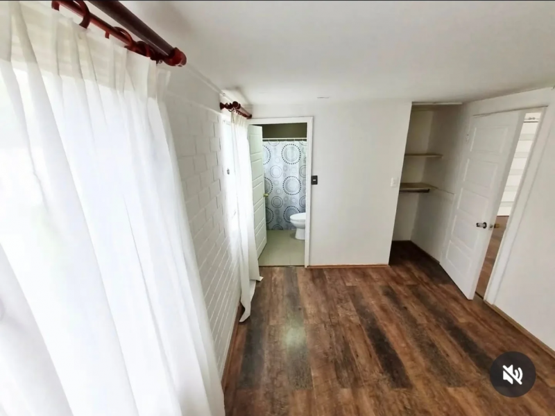 Venta de Casa Con Cocina Remodelada