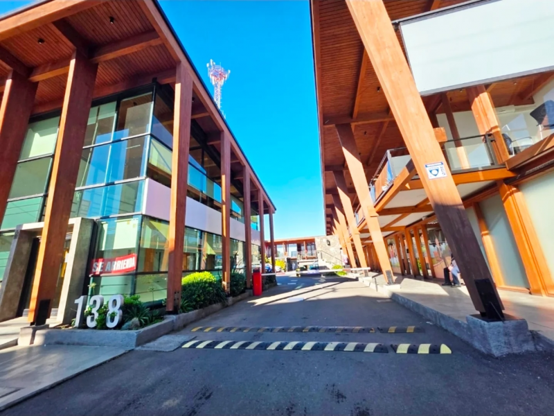 Fotografía de Arriendo de Locales Comerciales A una Cuadra de la Plaza