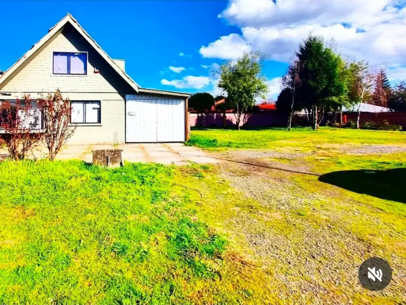 Arriendo Gran Casa Con Amplio Terreno Frontal y Lateral
