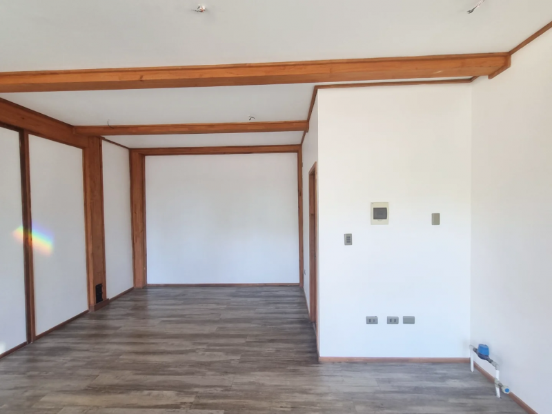 Arriendo de Locales Comerciales A una Cuadra de la Plaza