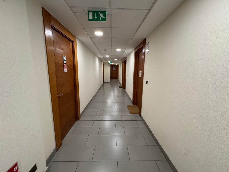 Oficina Moderna Con Estacionamiento – Metro Hospital