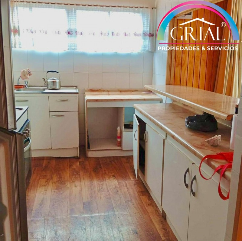 Se Vende Parcela Con Casa Cerca de la Playa en Papudo