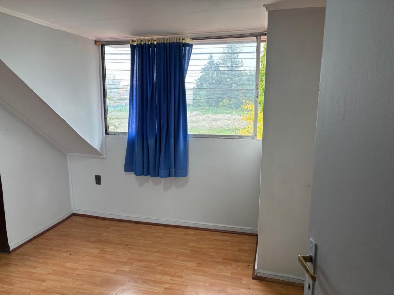 Arriendo Casa Grande en Villa Federico Blest Gana - Linares