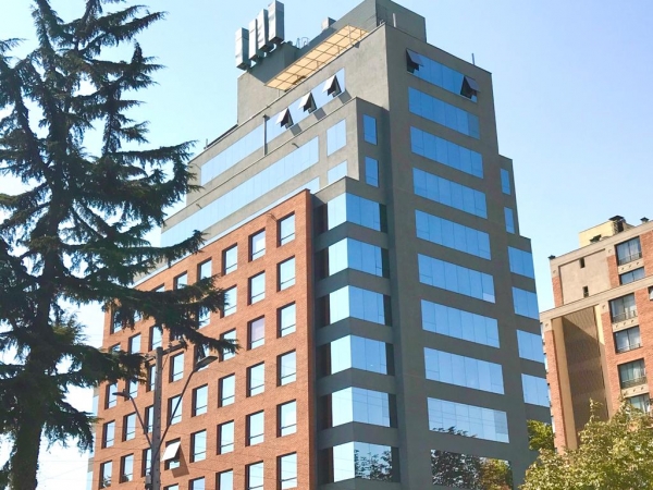 Estupenda y Excelente Ubicación Oficina Av. Las Condes