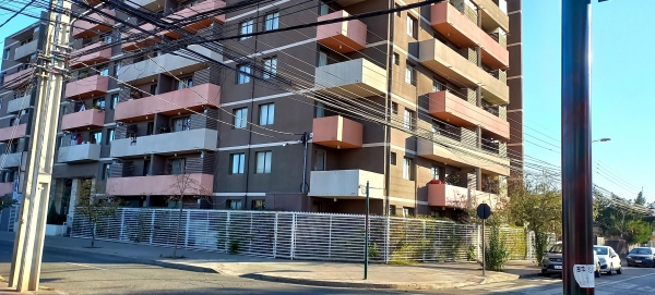 Cómodo y muy central departamento, Talca