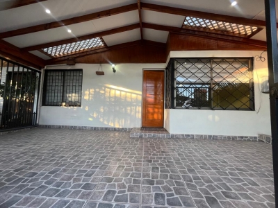 Fotografía de Se Vende Casa en Villa la Arboleda, Maipú