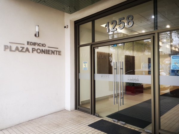 EDIFICIO PLAZA PONIENTE - CALLE 1 PONIENTE