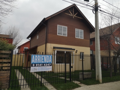 VALLES DEL COUNTRY - CALLE 24 1/2 NORTE