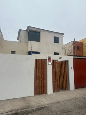 Casa en Sector Sur Calle Coronel Emilio Sotomayor