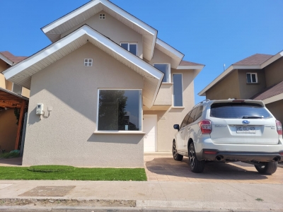 Arriendo en Estancia Liray Colina
