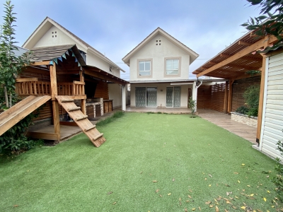 Acogedora casa con buena conectividad en Linderos